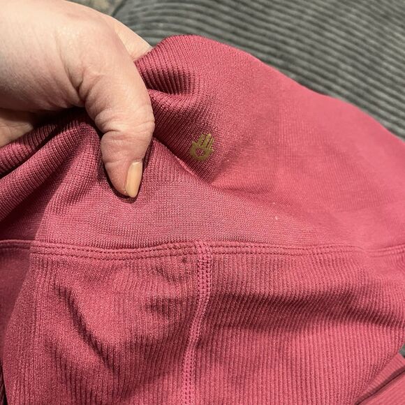 Spiritual Gangster Women's Pink Ribbed Leggings Size M/L Stick Waist EUC - Picture 3 of 9